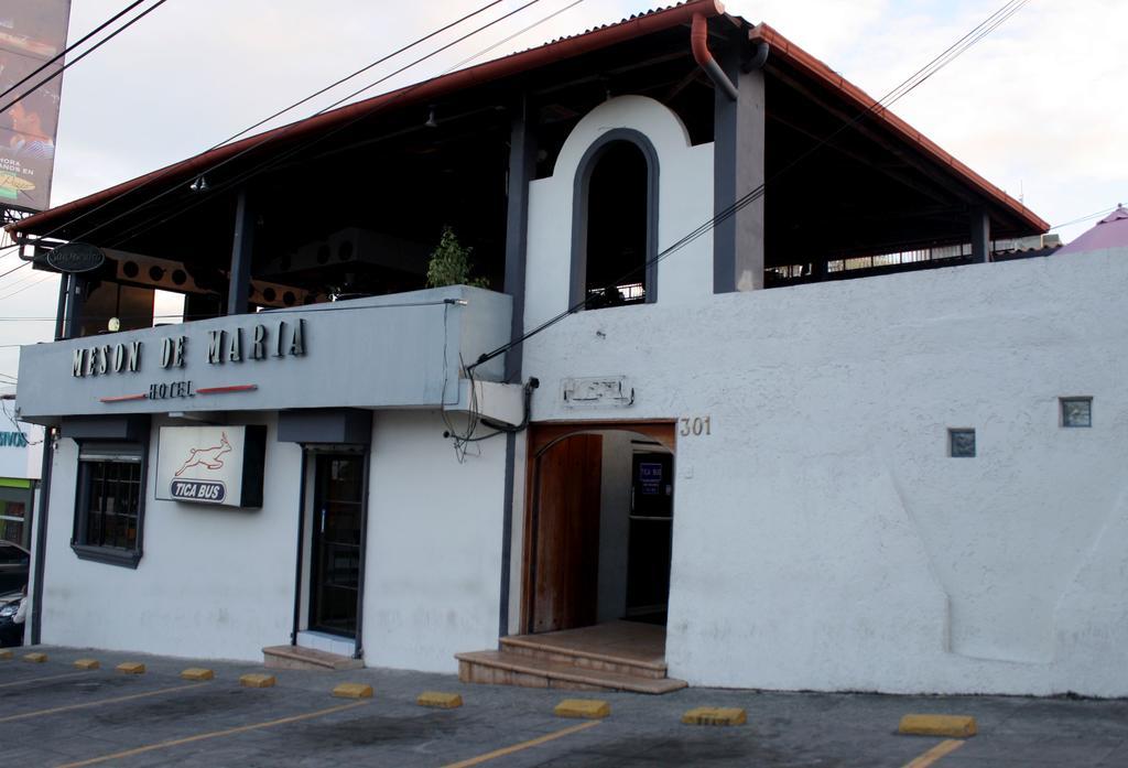 Hotel Meson de Maria Antiguo Cuscatlán Exterior foto